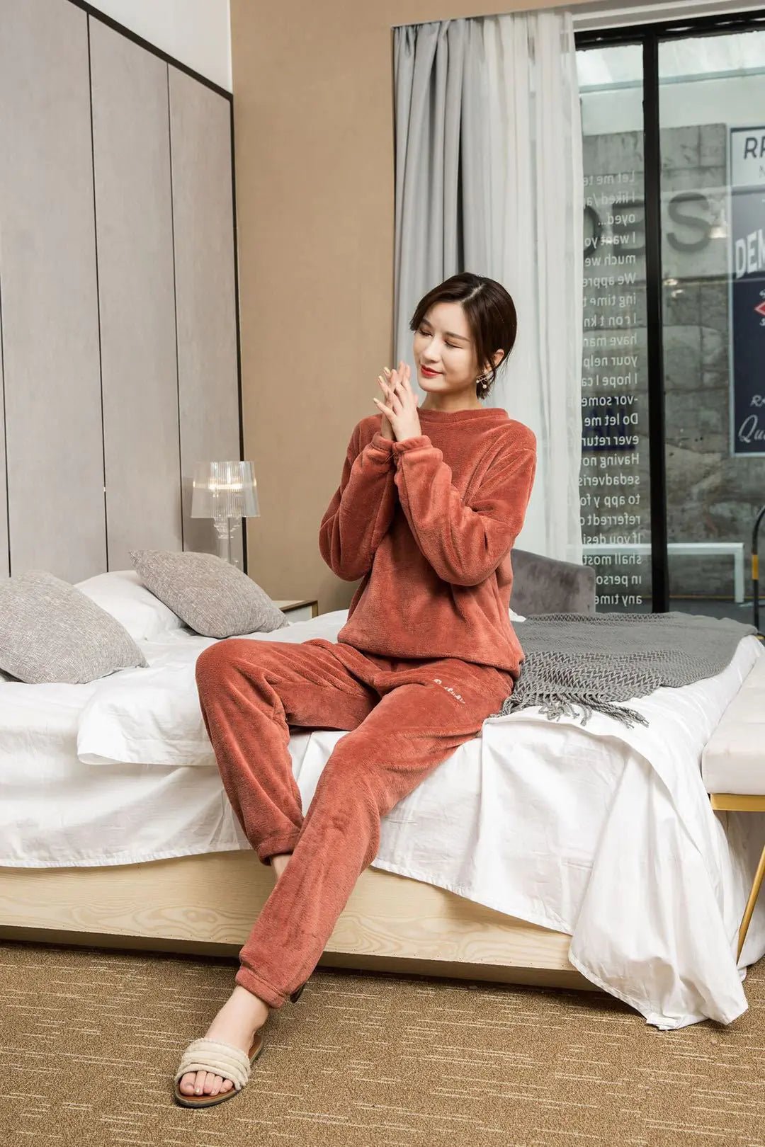 Cozy Fleece Women's Loungewear Set (Loose Fit) - The Defined Collective