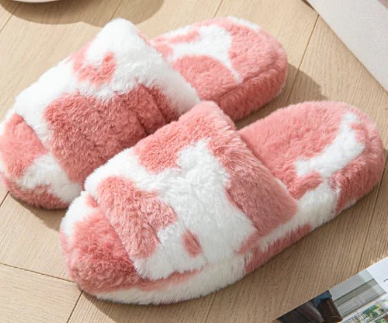 Cozy Intentions: Luxe Faux Lounge Slippers - The Defined Collective