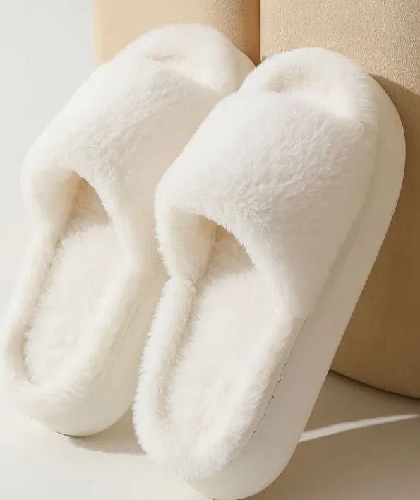 Cozy Intentions: Luxe Faux Lounge Slippers - The Defined Collective