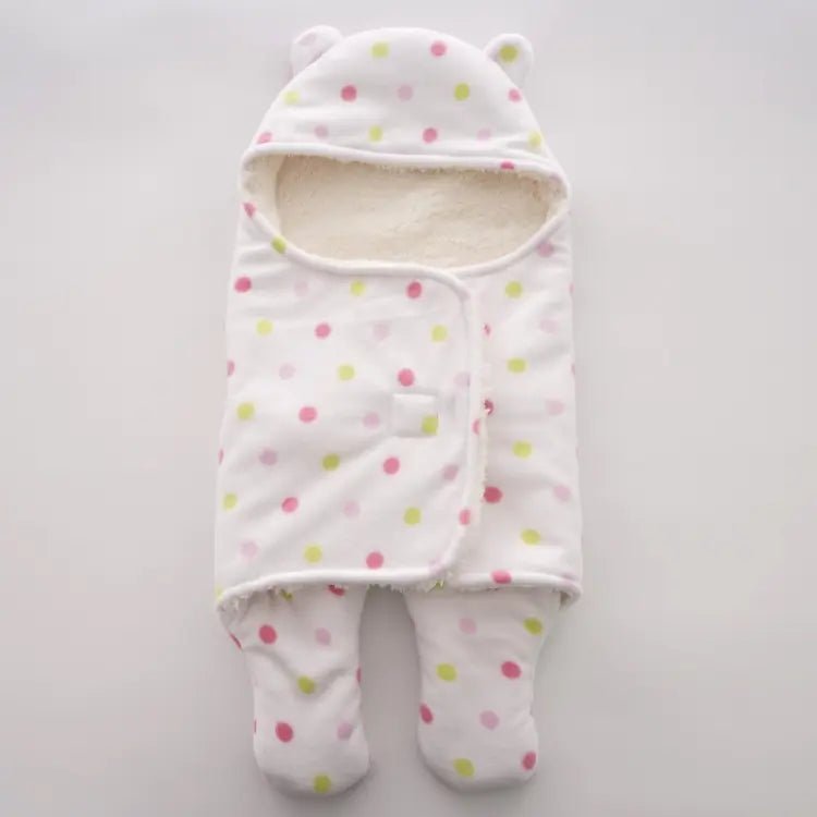 🌙 Cozy Intentions: Plush Newborn Fleece Swaddle Blanket - The Defined Collective